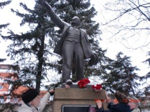 Primorsky_district_of_St.-Petersburg_city-Russia-In_Conmemoration_of_Lenin-21.01.2014